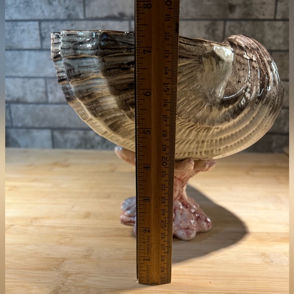 Vintage Ceramic Shell Bowl with Pedestal of Coral 8”x 7.5” Beach Decor - Picture 5 of 11